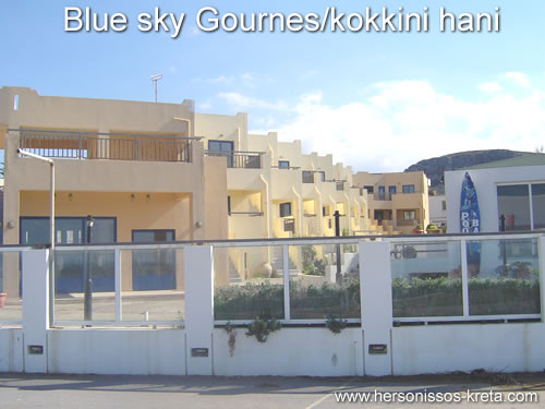 Blue sky apartementen, kokkini hani, gournes. aan het strand, vrij rustig gelegen.