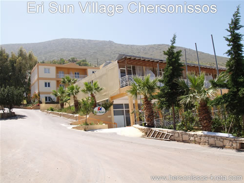 Eri Sun Village in chersonissos, nieuw hotel tegen de berg boven Hersonissos. Behorende bij Eri beach en Eri village in Hersonissos.